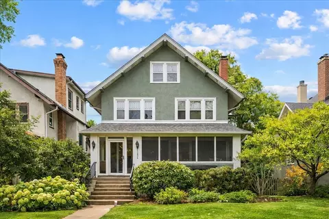 1036 Ashland Ave, Wilmette, IL 60091