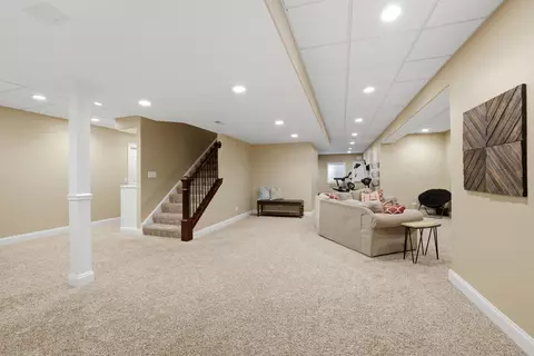 Other - 6 Reedsworth Ct, Algonquin, IL 60102 photo 8 of 9