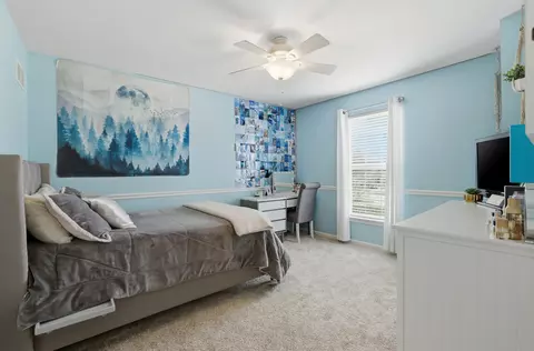 Bedroom - 6 Reedsworth Ct, Algonquin, IL 60102 photo 3 of 4