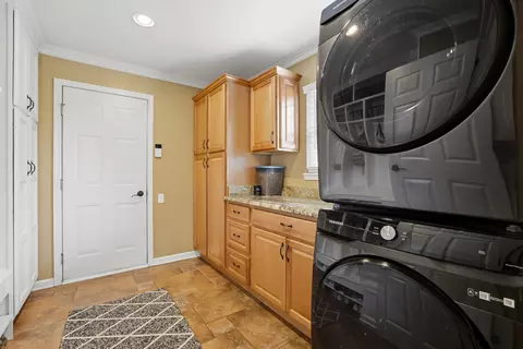 Other - 6 Reedsworth Ct, Algonquin, IL 60102 photo 3 of 9