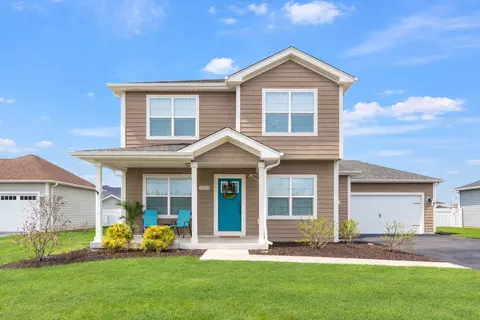 25224 W Town Center Cir, Channahon, IL 60410