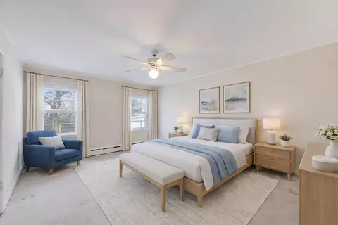 Bedroom - 2201 Central St #1, Evanston, IL 60201 photo 2 of 4