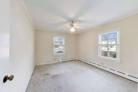 Bedroom - 2201 Central St #1, Evanston, IL 60201 photo 3 of 4