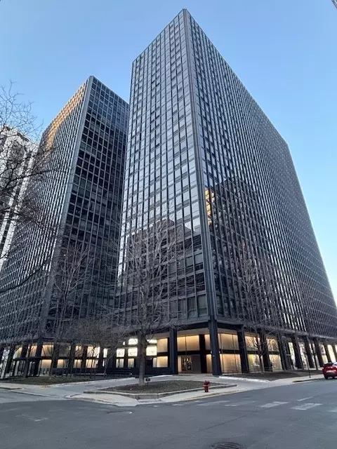 900 N Lake Shore Dr #1604, Chicago, IL 60611