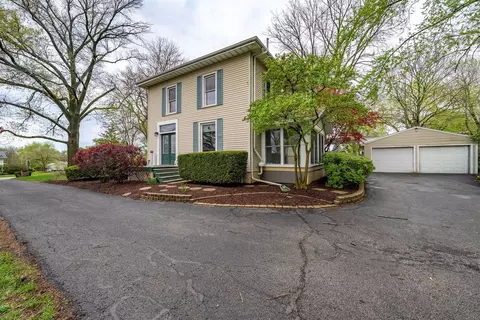 Exterior - 503 Fairview St, Normal, IL 61761 photo 3 of 7