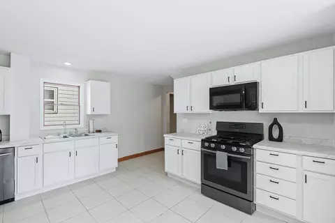 Kitchen - 1210 3rd St, Moline, IL 61265 photo 1 of 3