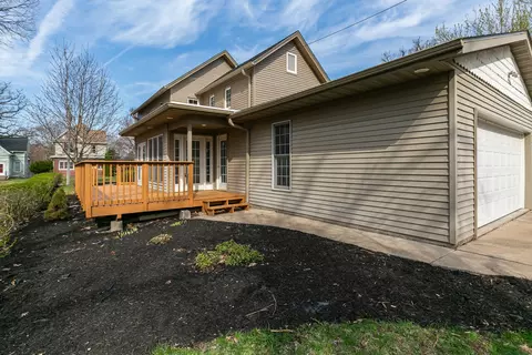 Exterior - 1210 3rd St, Moline, IL 61265 photo 6 of 7