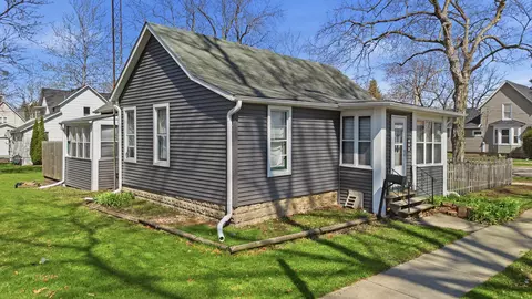 Exterior - 403 S 8th St, Dekalb, IL 60115 photo 1 of 4