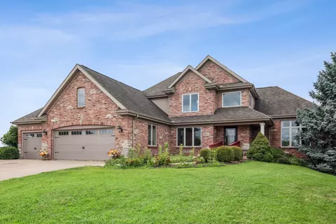 914 Tivoli Dr, Rockford, IL 61107