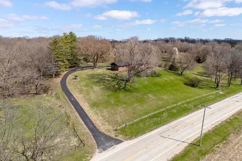 22219 Route 2 And 92, Port Byron, IL 61275