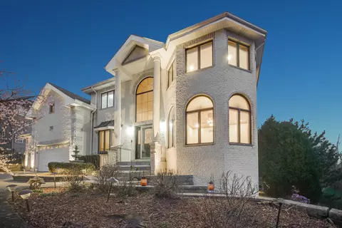 Exterior - 441 Delaware Cir, Bolingbrook, IL 60440 photo 5 of 8