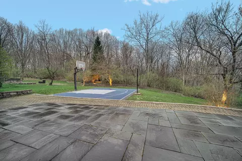 Exterior - 441 Delaware Cir, Bolingbrook, IL 60440 photo 7 of 8