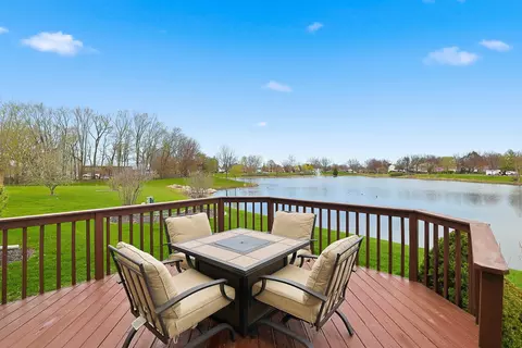 Exterior - 2300 Wesmere Lakes Dr, Plainfield, IL 60586 photo 7 of 9
