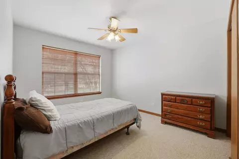 Bedroom - 2300 Wesmere Lakes Dr, Plainfield, IL 60586 photo 6 of 6