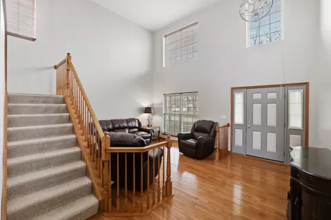 Entry Way - 2300 Wesmere Lakes Dr, Plainfield, IL 60586 photo 1 of 2