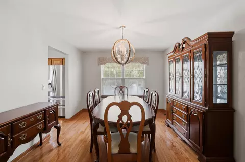 Dining - 2300 Wesmere Lakes Dr, Plainfield, IL 60586 photo 1 of 5