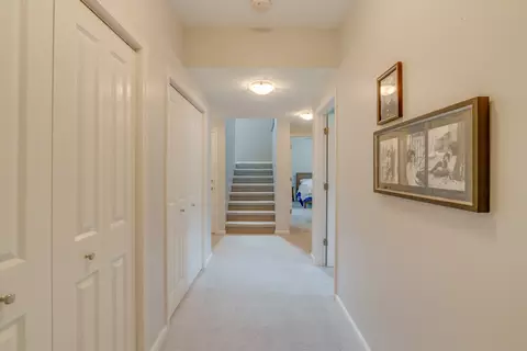 Entry Way - 3550 Bishop Rd, Mount Vernon, IL 62864 photo 6 of 8
