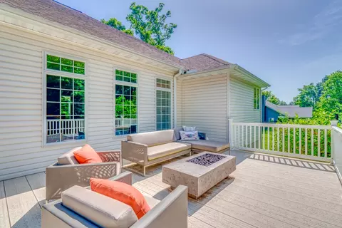 Exterior - 3550 Bishop Rd, Mount Vernon, IL 62864 photo 11 of 12