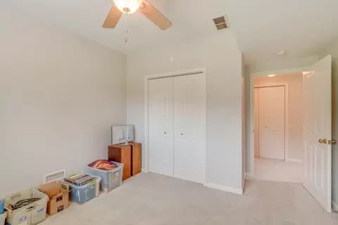 Bedroom - 3550 Bishop Rd, Mount Vernon, IL 62864 photo 8 of 8