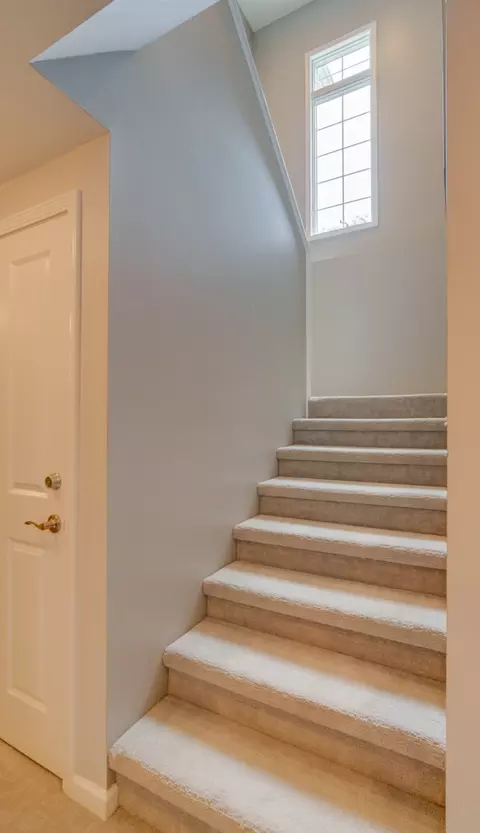 Entry Way - 3550 Bishop Rd, Mount Vernon, IL 62864 photo 8 of 8