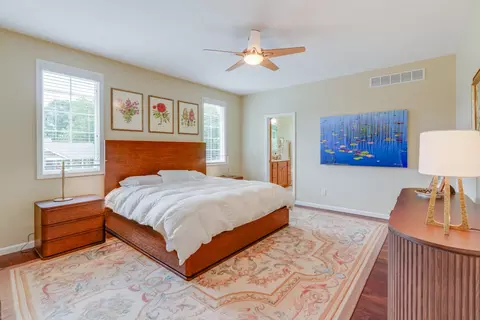 Bedroom - 3550 Bishop Rd, Mount Vernon, IL 62864 photo 1 of 8