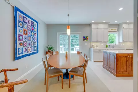 Dining - 3550 Bishop Rd, Mount Vernon, IL 62864 photo 1 of 1