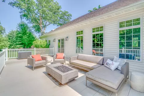 Exterior - 3550 Bishop Rd, Mount Vernon, IL 62864 photo 10 of 12