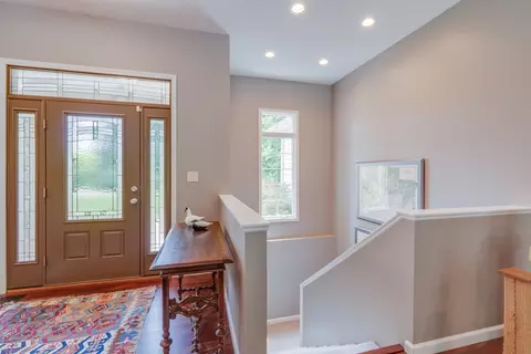 Entry Way - 3550 Bishop Rd, Mount Vernon, IL 62864 photo 1 of 8