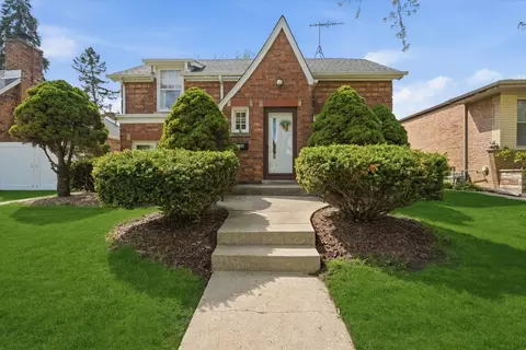 9636 S Central Park Ave, Evergreen Park, IL 60805