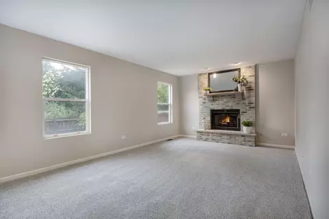 Living - 5111 Brighton Ln, Plainfield, IL 60586 photo 2 of 2