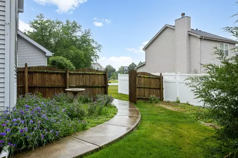 Exterior - 5111 Brighton Ln, Plainfield, IL 60586 photo 4 of 5