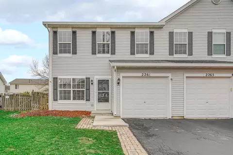 2261 Rebecca Cir, Montgomery, IL 60538