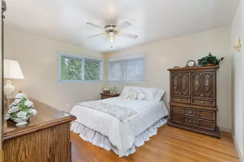 Bedroom - 515 N Walnut St, Itasca, IL 60143 photo 3 of 4