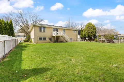 Exterior - 515 N Walnut St, Itasca, IL 60143 photo 3 of 3