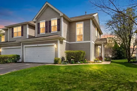 1532 Legacy Dr #4, Dekalb, IL 60115