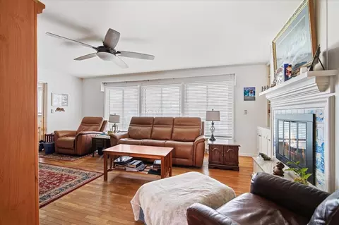 Living - 505 W Summit St, Normal, IL 61761 photo 1 of 2