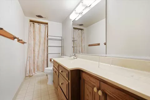 Bath - 505 W Summit St, Normal, IL 61761 photo 3 of 3