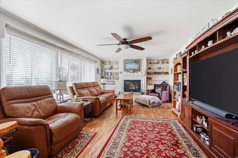Living - 505 W Summit St, Normal, IL 61761 photo 2 of 2