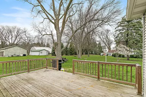 Exterior - 201 W Hardanger Gate, Lee, IL 60530 photo 4 of 8