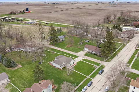 View/Area - 201 W Hardanger Gate, Lee, IL 60530 photo 8 of 9