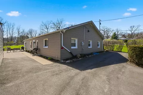38 W311 Il Route 64 Hwy, Saint Charles, IL 60175