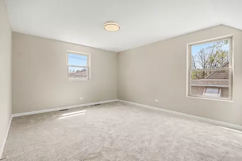 Bedroom - 5743 W 79th St, Burbank, IL 60459 photo 1 of 2