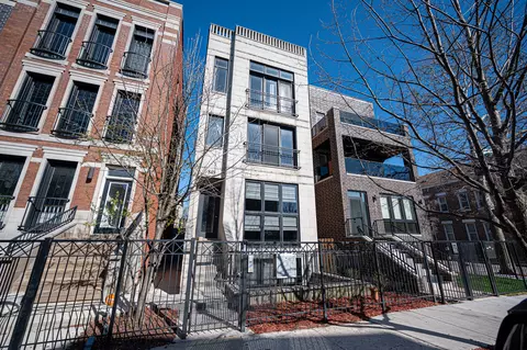 849 N Paulina St #1, Chicago, IL 60622