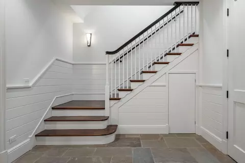 Entry Way - 800 Glenview Rd, Glenview, IL 60025 photo 19 of 19