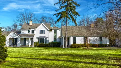 Exterior - 800 Glenview Rd, Glenview, IL 60025 photo 11 of 12