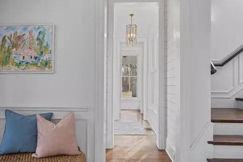 Entry Way - 800 Glenview Rd, Glenview, IL 60025 photo 14 of 19