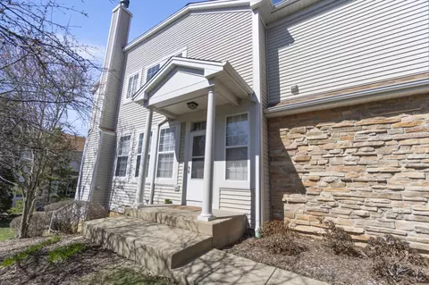 46 Kelsey Ct, Algonquin, IL 60102 photo 3