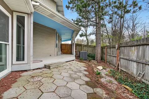 Exterior - 3420 Quail Ct, Morris, IL 60450 photo 7 of 14