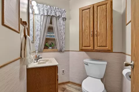 Bath - 3420 Quail Ct, Morris, IL 60450 photo 1 of 4