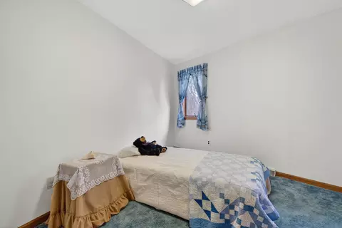 Bedroom - 3420 Quail Ct, Morris, IL 60450 photo 3 of 7
